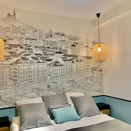 Appartement Le Phocéen : T4 Balcon Vue Vieux-port *